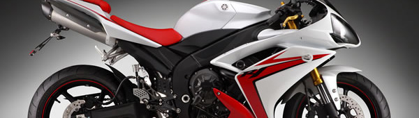 ヤマハ R1
