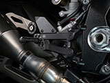 ギルズツーリング アジャスタブルバックステップ FXR S1000RR カスタム パーツ