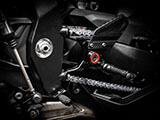 ギルズツーリング アジャスタブルバックステップ MUE2 S1000R カスタム パーツ