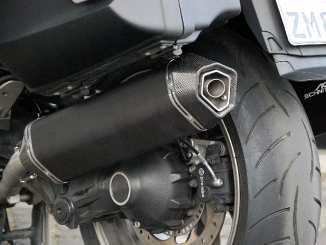 K1600GT/K1600GTL 専用マフラー