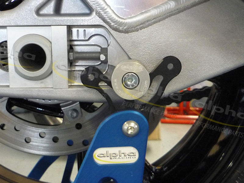 S1000RR リア固定用M8ソケット