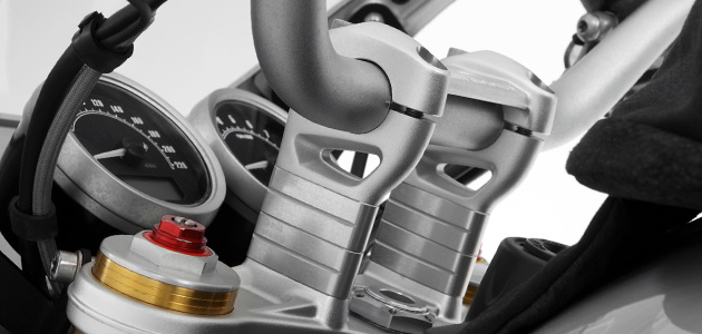 RnineT ハンドルアップキット