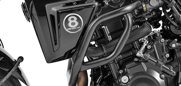 GSX-8TT カスタムパーツ