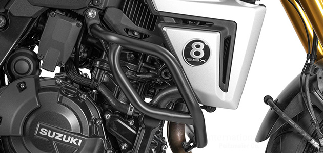 GSX-8T カスタムパーツ