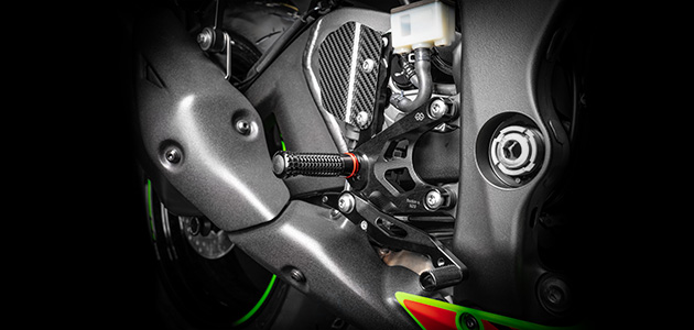 ZX10R カスタムパーツ