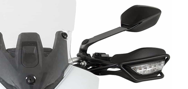 カスタム パーツ