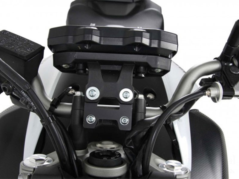 YAMAHA MT-07 カスタム エンジンガードやサイドケースなど