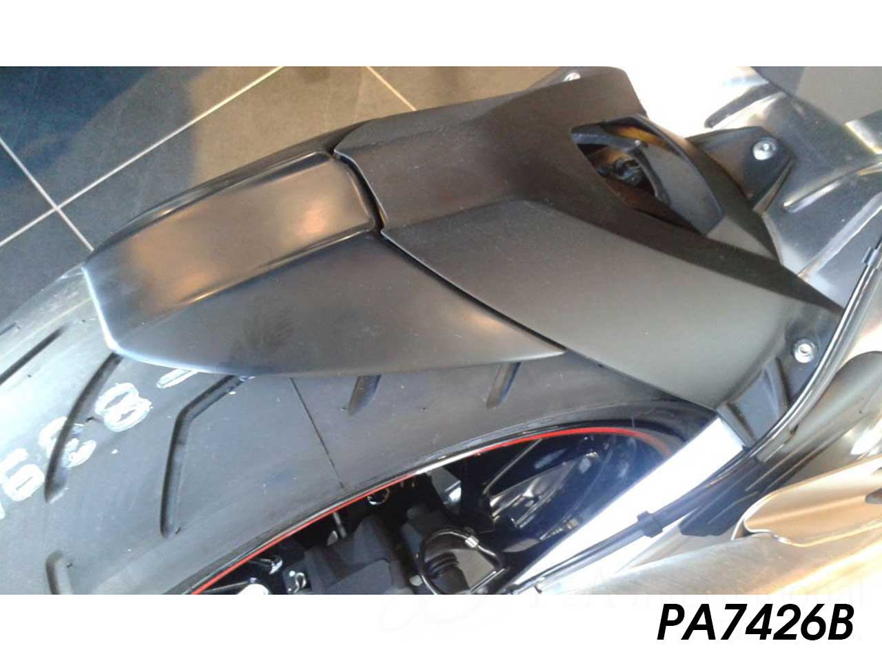 BMW S1000RR カスタムパーツ page.5