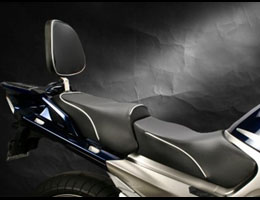 Triumph Speed Triple サージェントシート - Sargent World Sport Performance Seats