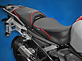 Sargent ワールドスポーツ パフォーマンス シート R1300GS Adventure カスタムパーツ