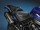 Sargent ワールドスポーツ パフォーマンスシート Triumph Tiger800 カスタムパーツ