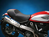 Sargent ワールドスポーツ パフォーマンスシート DUCATI スクランブラー