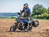 タンデムシート置き換え型リアキャリア F450GS カスタムパーツ