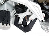 リアブレーキマスターシリンダープロテクター ムルティストラーダ V4 / Multistrada V4 カスタムパーツ